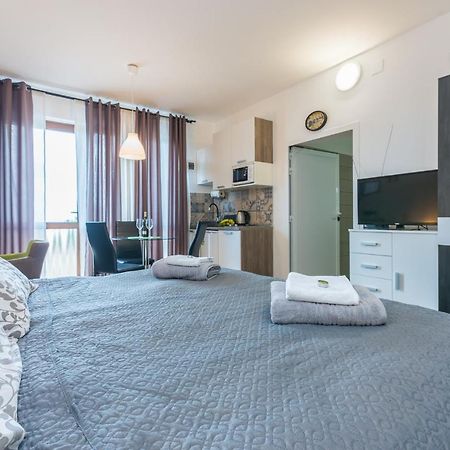 Apartman Chiara Риека Экстерьер фото