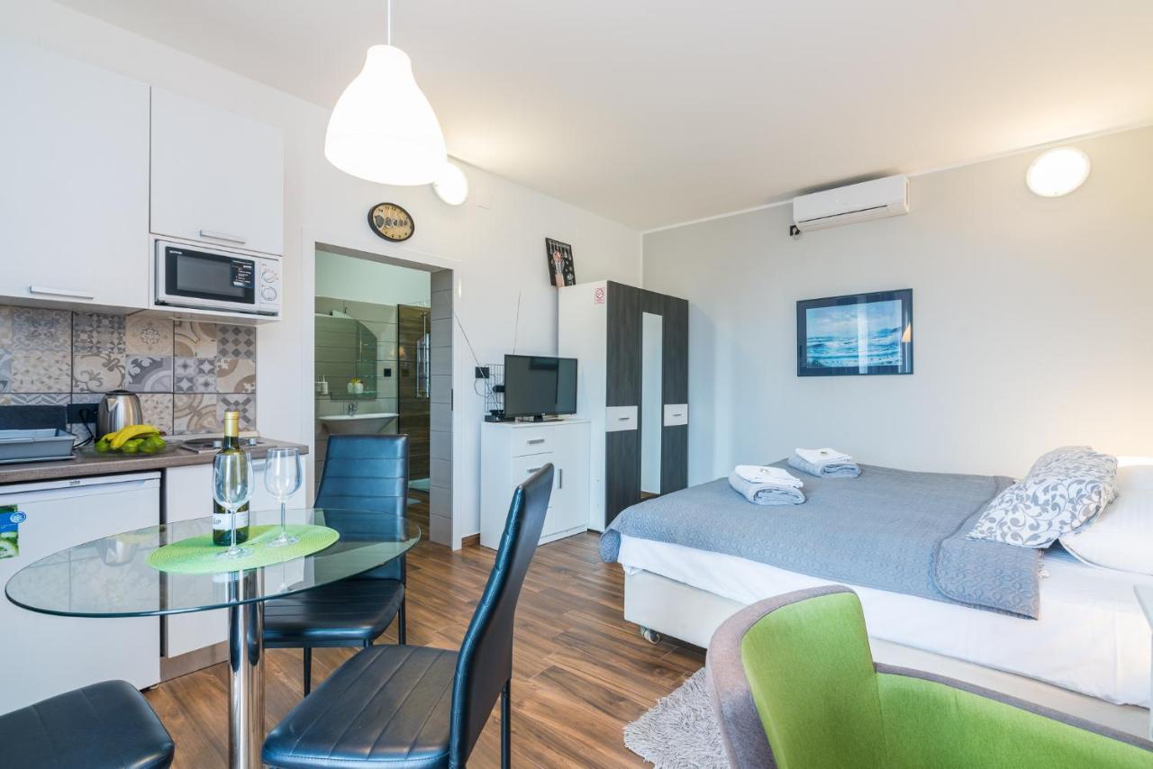 Apartman Chiara Риека Экстерьер фото